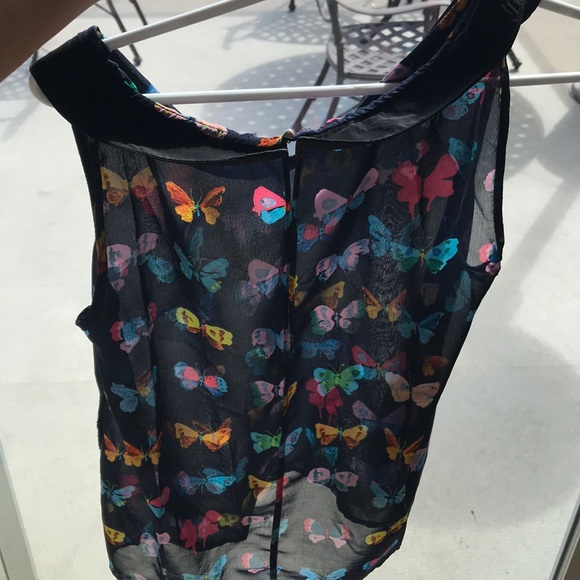 Butterfly blouse - Picture 2 of 2